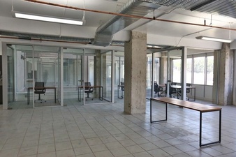 Enlarge photo 41