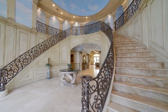 Enlarge photo 2