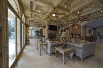 Enlarge photo 10