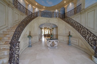 Enlarge photo 11