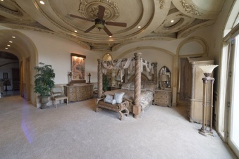 Enlarge photo 28