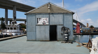 Enlarge photo 27