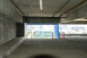 Enlarge photo 15