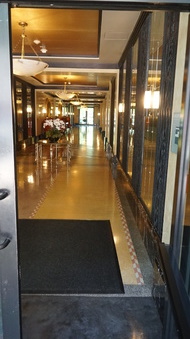 Enlarge photo 19