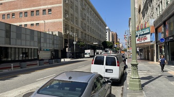 Enlarge photo 9