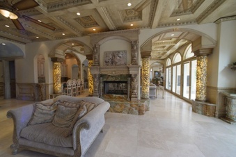Enlarge photo 14