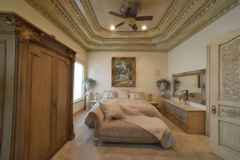 Enlarge photo 32