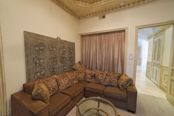 Enlarge photo 33