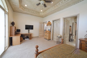 Enlarge photo 42