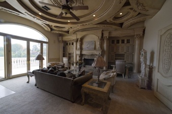 Enlarge photo 52