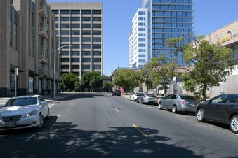 Enlarge photo 12