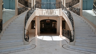 Enlarge photo 13