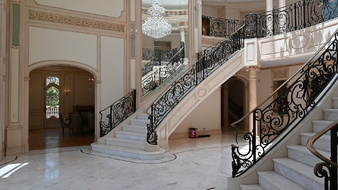Enlarge photo 17