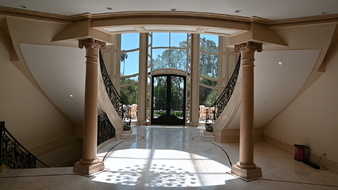 Enlarge photo 18