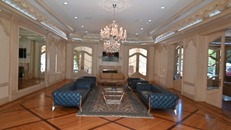 Enlarge photo 23