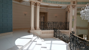 Enlarge photo 53