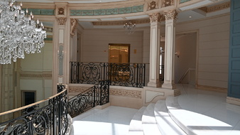 Enlarge photo 54
