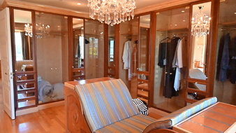 Enlarge photo 68