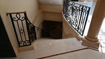 Enlarge photo 70