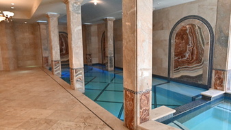 Enlarge photo 76