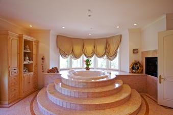 Enlarge photo 104