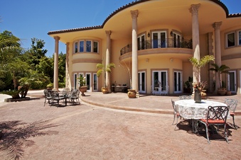 Enlarge photo 121