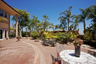 Enlarge photo 123