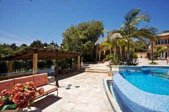 Enlarge photo 170