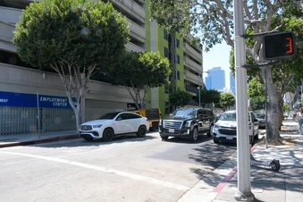 Enlarge photo 10