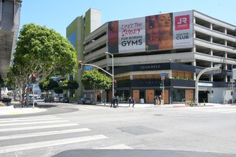 Enlarge photo 2