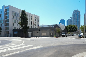 Enlarge photo 3