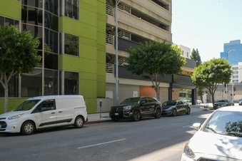 Enlarge photo 15