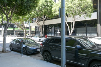 Enlarge photo 18