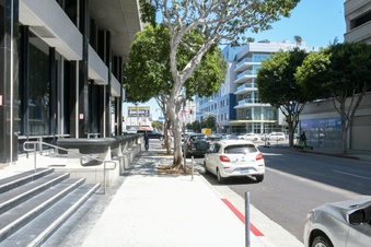 Enlarge photo 22