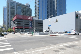 Enlarge photo 4