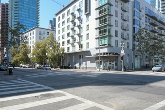 9th and Hope