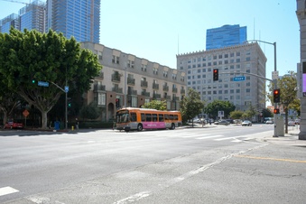 Enlarge photo 12