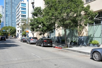 Enlarge photo 16