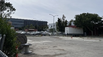 Enlarge photo 19
