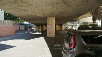 Enlarge photo 14