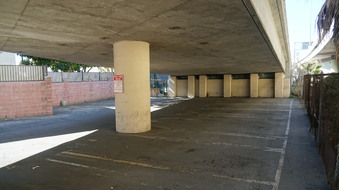 Enlarge photo 16