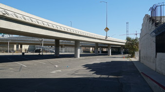Enlarge photo 40