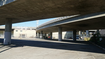 Enlarge photo 52