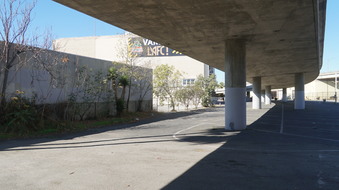 Enlarge photo 54