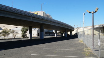 Enlarge photo 61