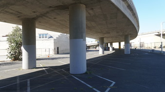 Enlarge photo 68
