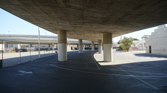 Enlarge photo 81