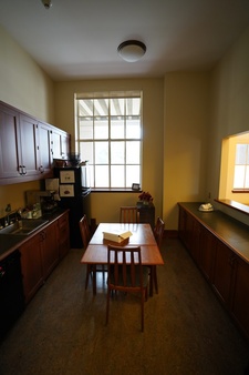 Enlarge photo 23
