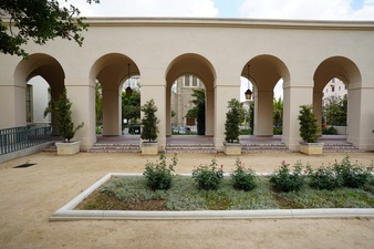 Enlarge photo 42