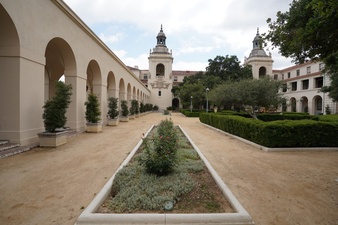 Enlarge photo 44